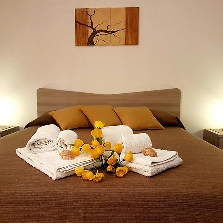 Casa Trio Apartments Кастеламаре дел Голфо Екстериор снимка
