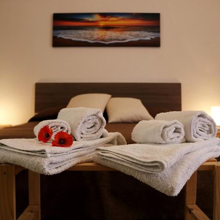 Casa Trio Apartments Кастеламаре дел Голфо Екстериор снимка