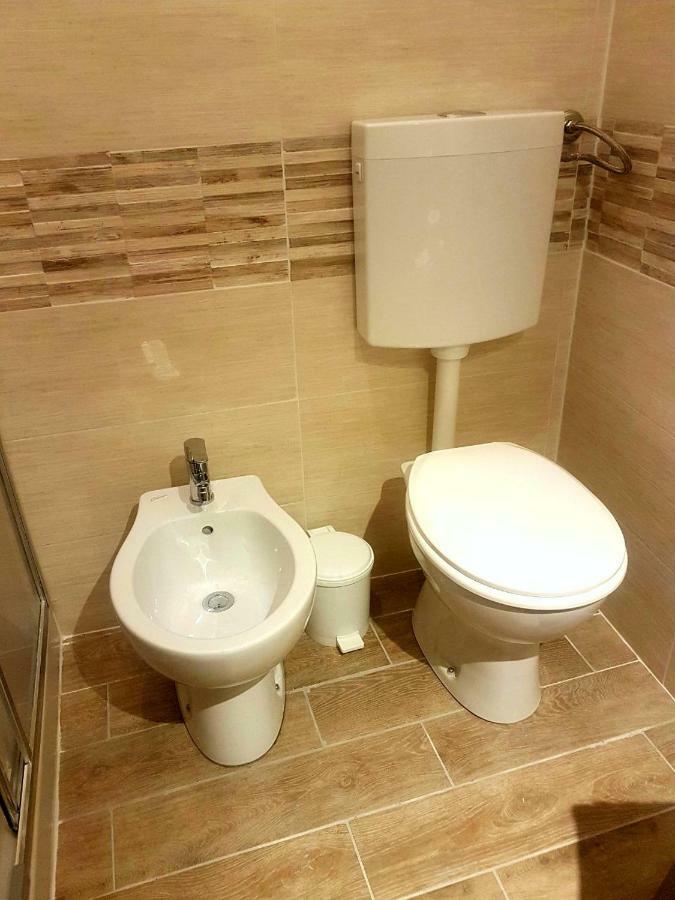Casa Trio Apartments Кастеламаре дел Голфо Екстериор снимка