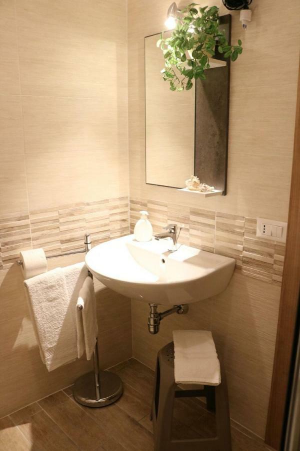 Casa Trio Apartments Кастеламаре дел Голфо Екстериор снимка